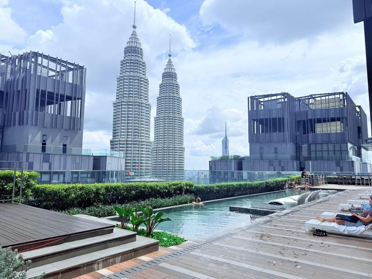 Familysuites At Star Residence Klcc Kuala Lumpur Malezya